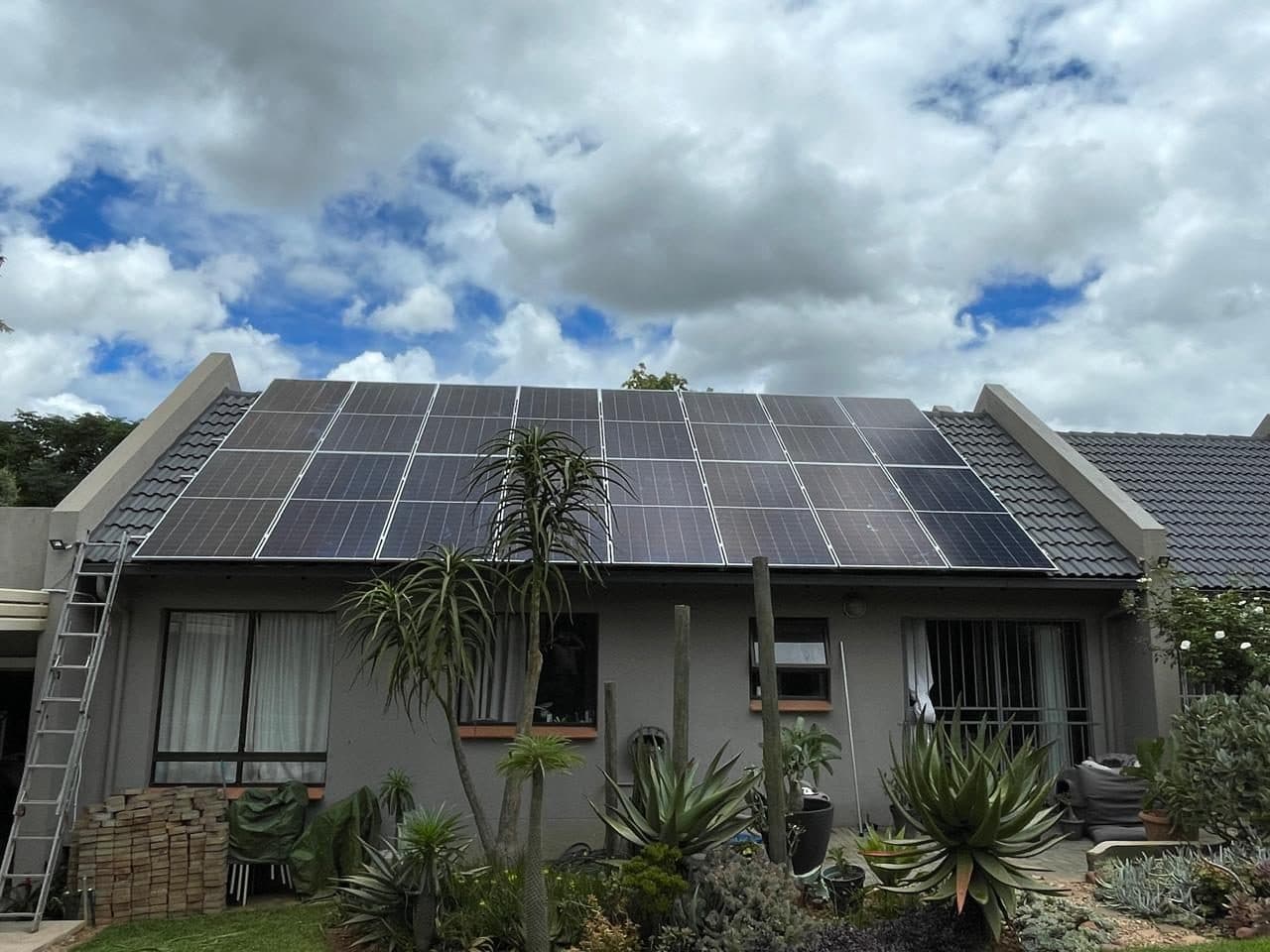 Faerie Glen solar installation